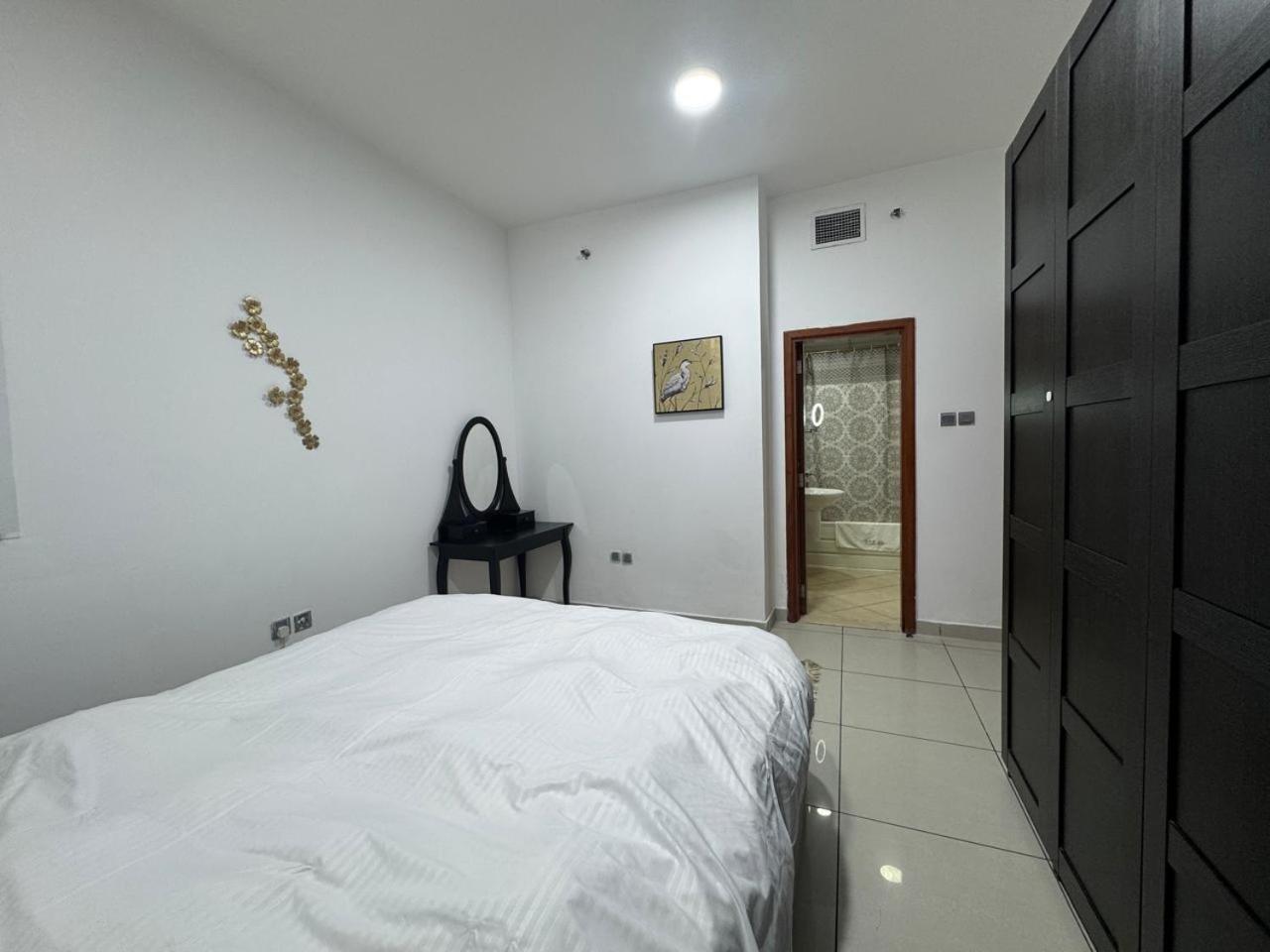 Sea View 1Br Apartment - Marina Pinnacle Dubai Exterior foto